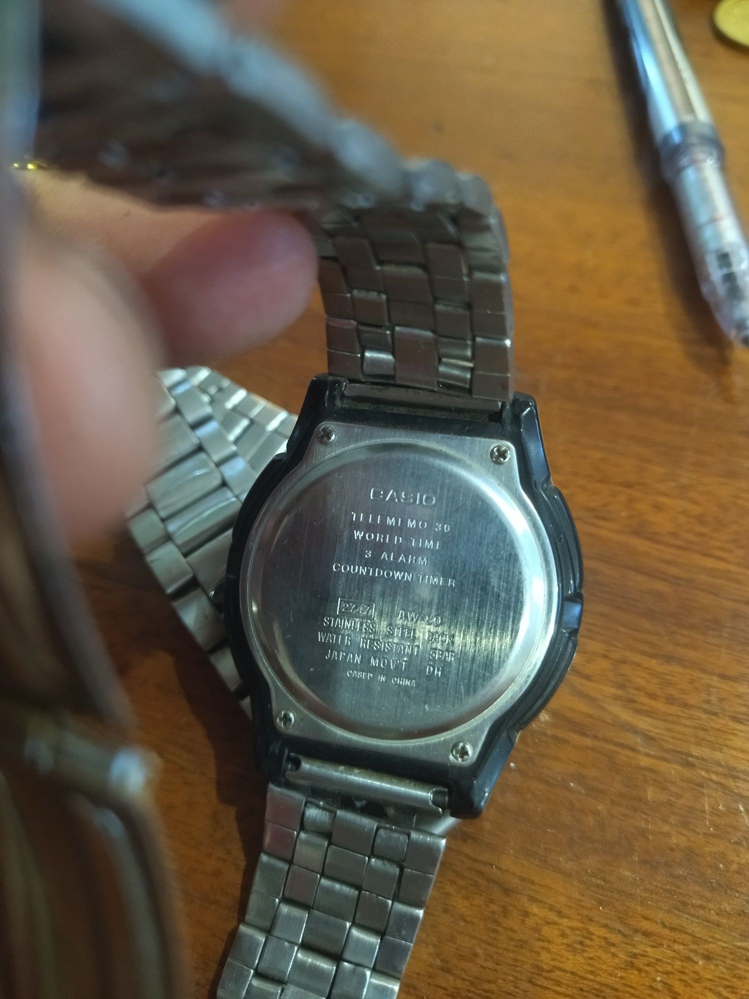 Casio illuminator aw -80