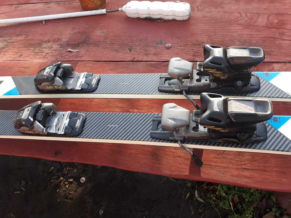 Narty Blizzard Racing