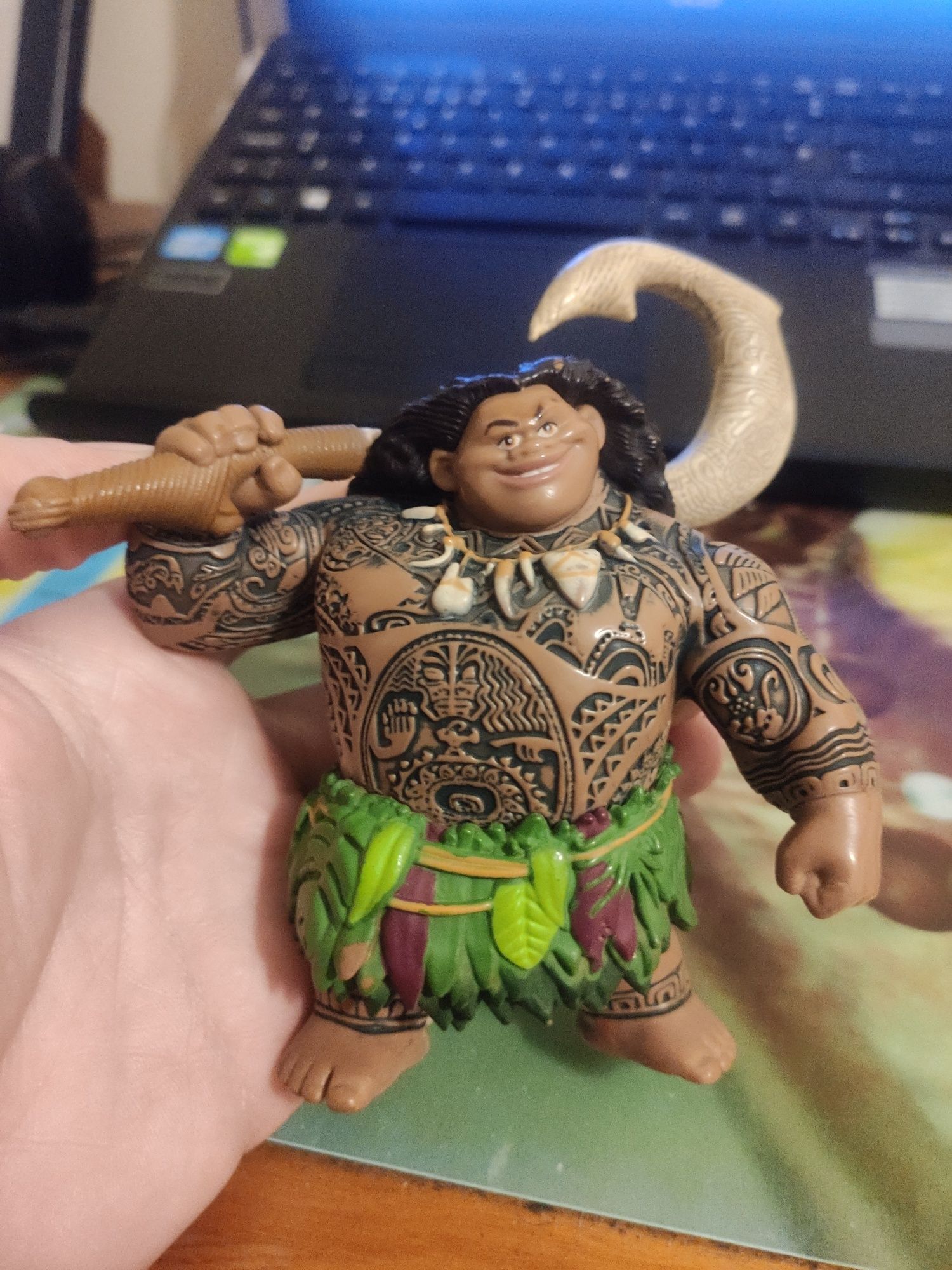 Figura em pvc- Maui