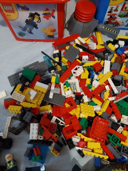 Lego klocki pudełka