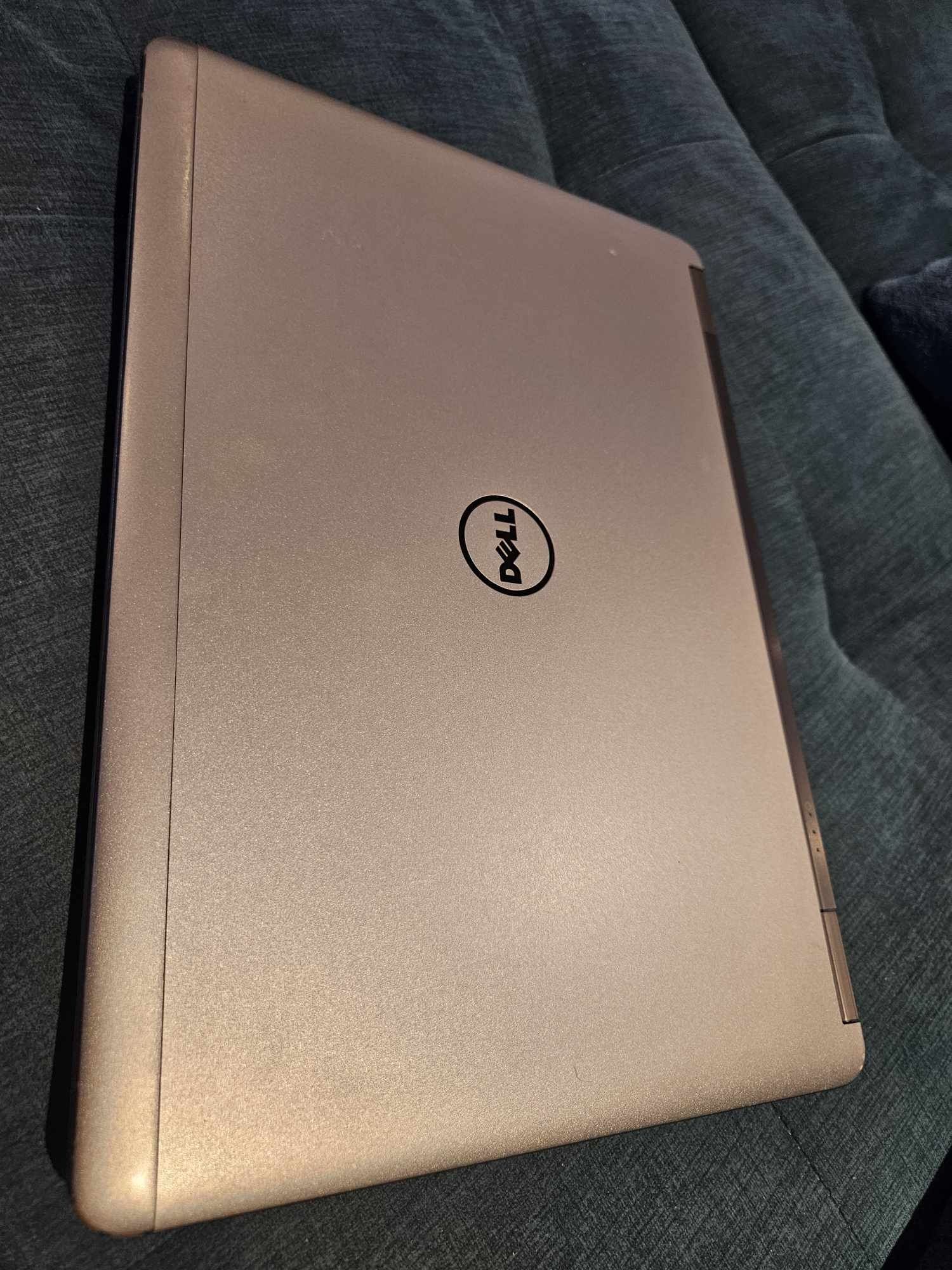 Dell latitude e7440/i5