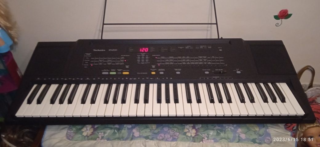 Piano órgão  tecniks