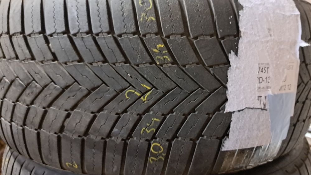 Opony całoroczne Bridgestone 4 sztuki

Weather Control A005 EVO

215/5