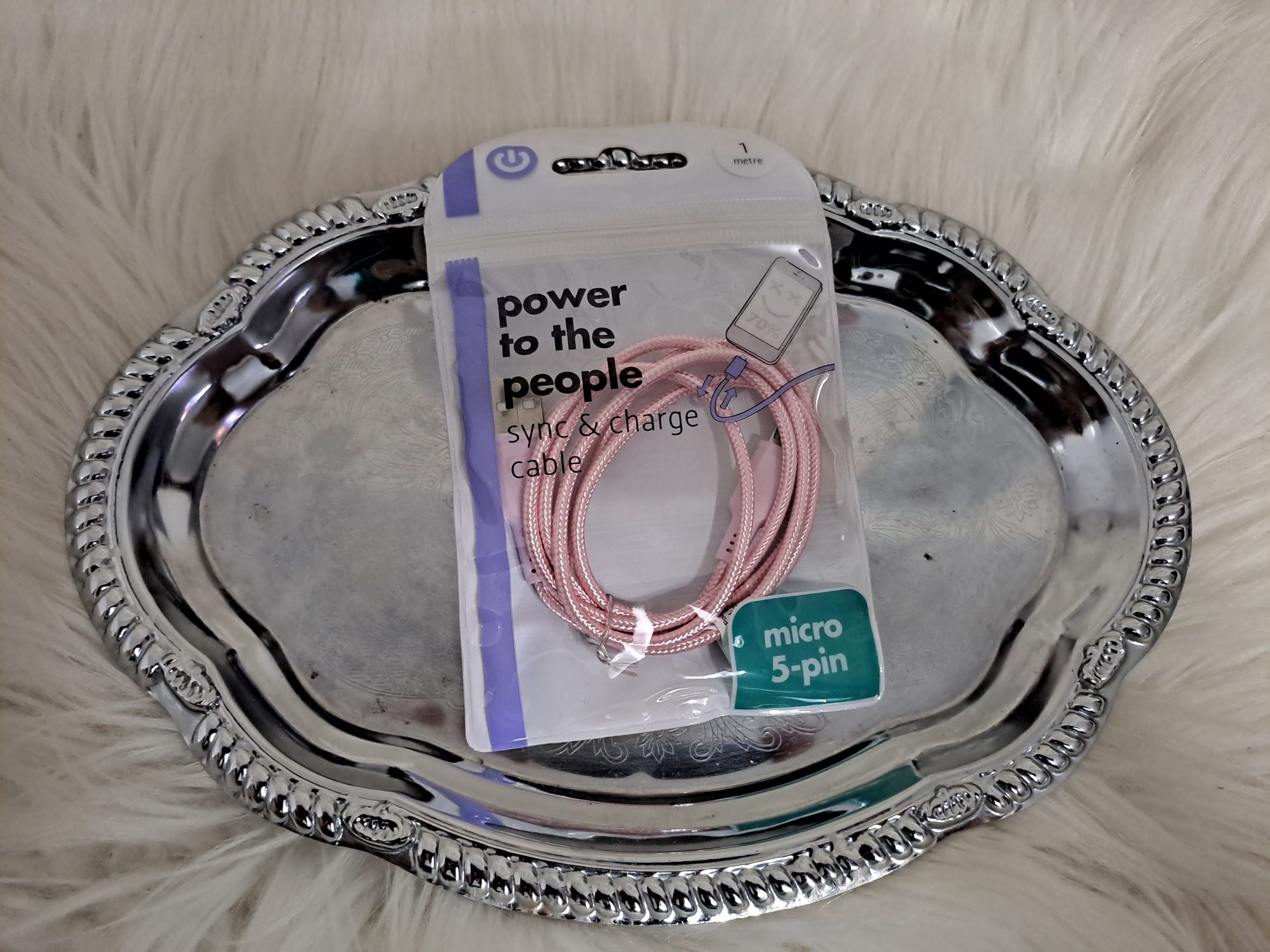 Nowy kabel micro USB do ładowarki.