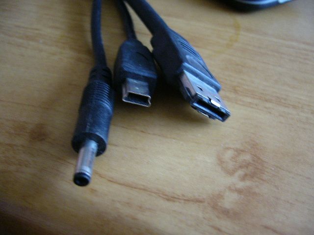 Kabelek MCT U232-P9 oraz Delock Power Over eSATA - mini USB 5pin