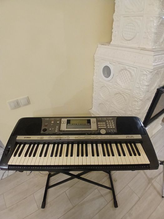 Продається Yamaha psr 640