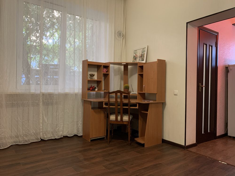 Продаж! 1 кім.із кв по вул.Молодой гвардии 5