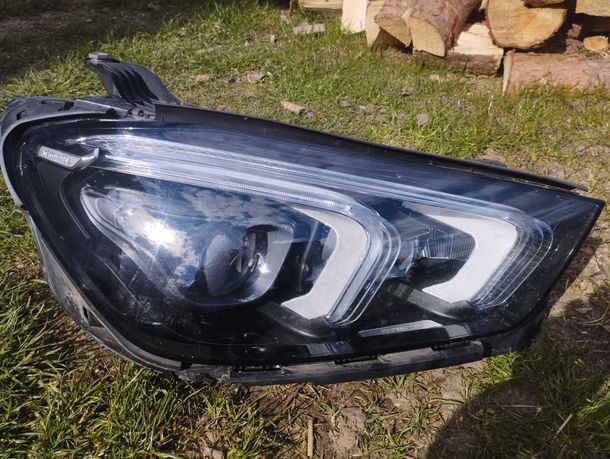 Lampa przednia glc 253 lewa