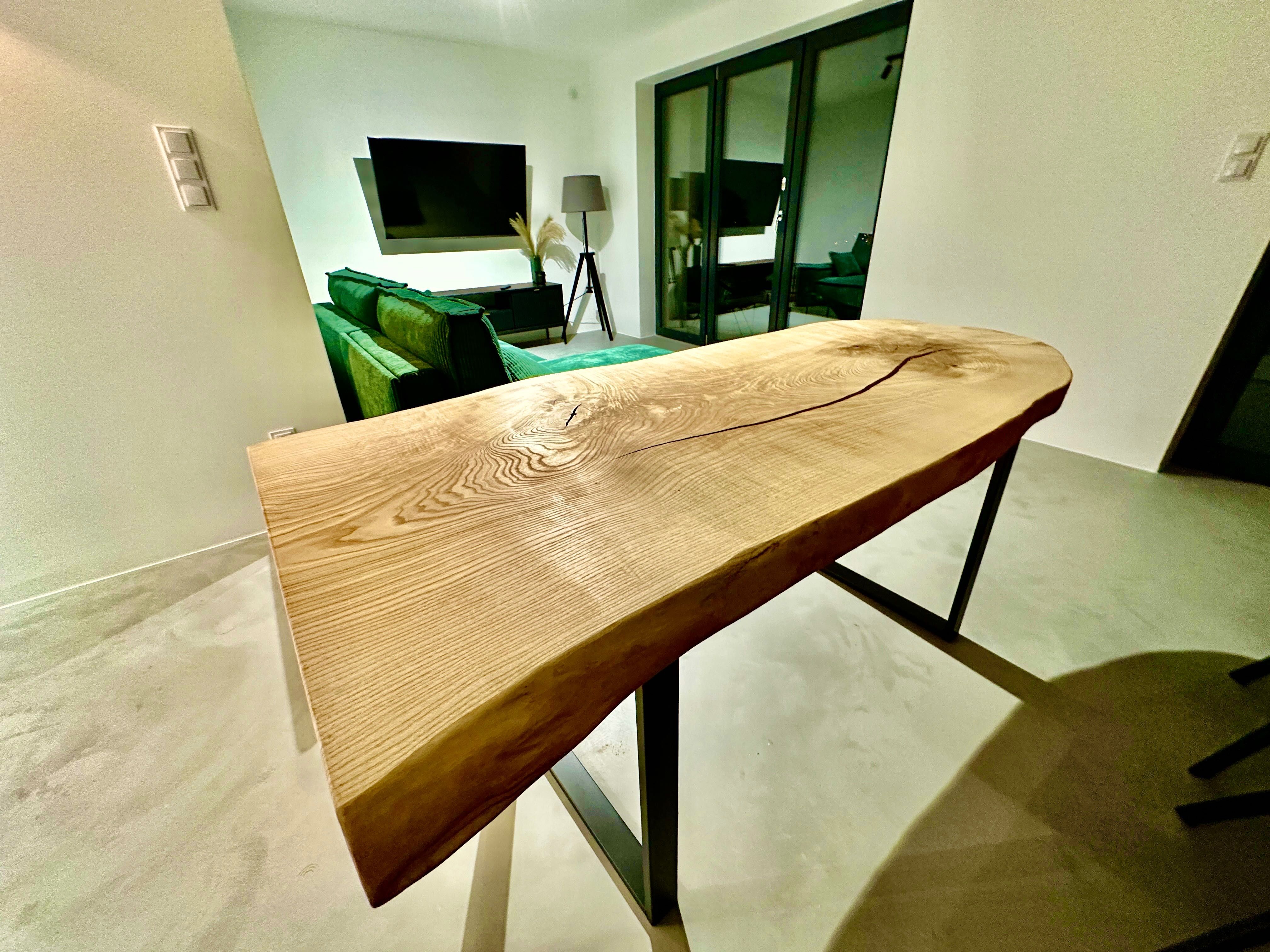 Stół drewniany z litego drzewa jesion