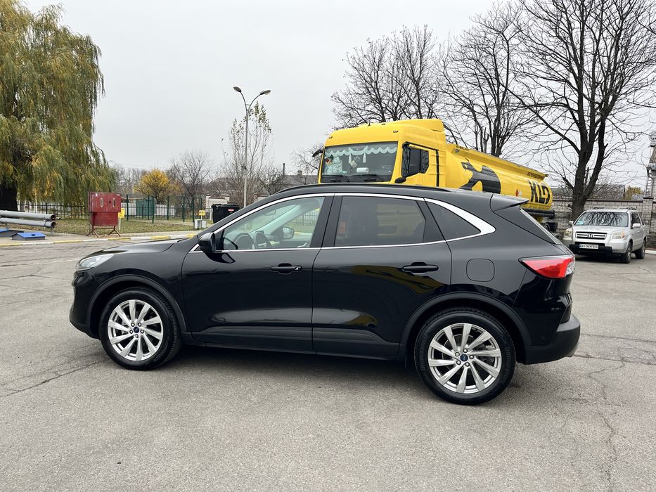 Ford Escape Titanium 2,0 2022 рік