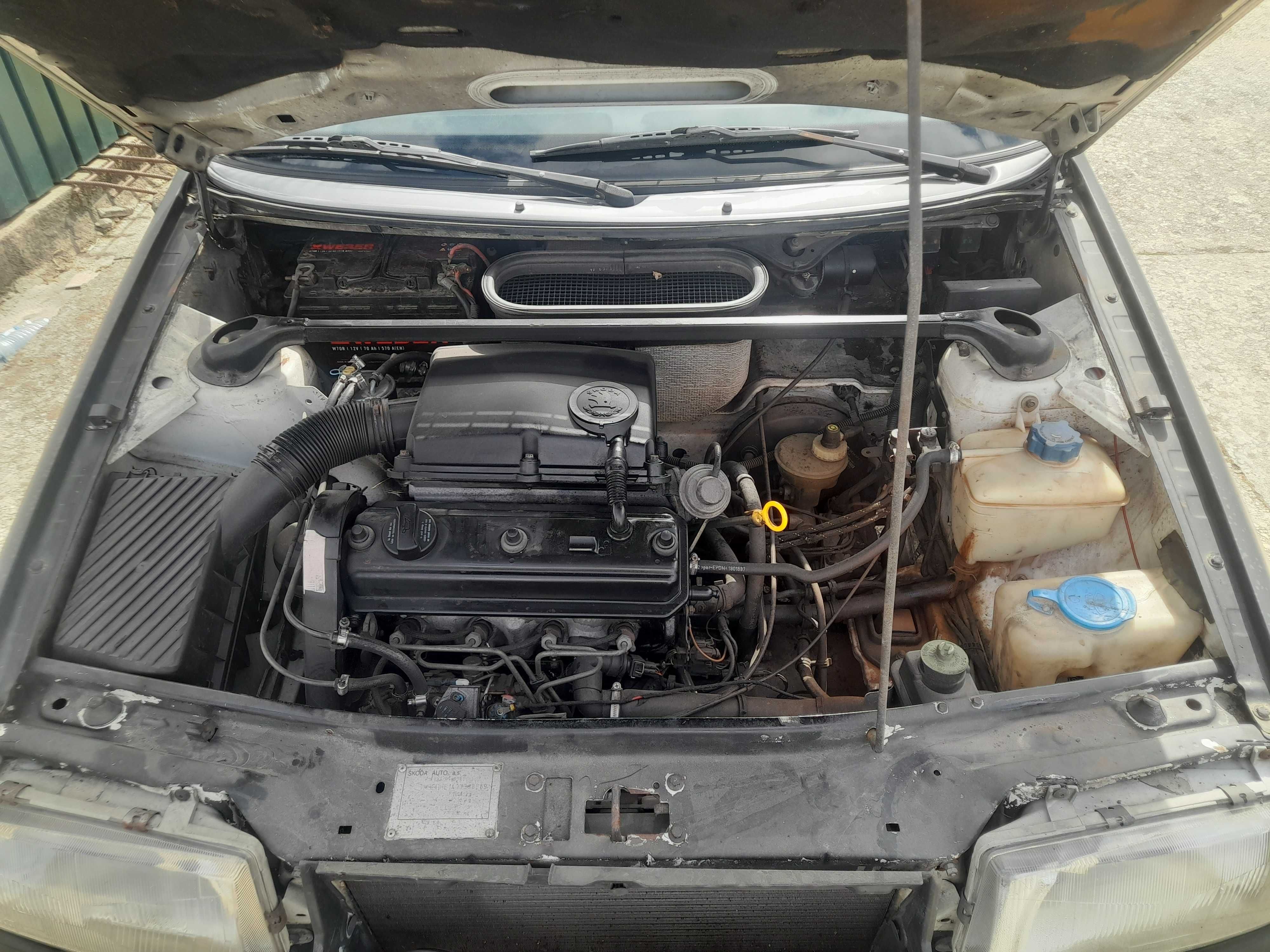 Skoda Felicia 1.9D – Diesel económico | Ano 2000
