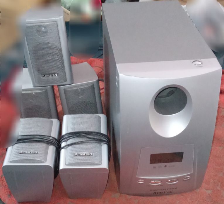 Акустична система 5+1 до домашнього кінотеатру