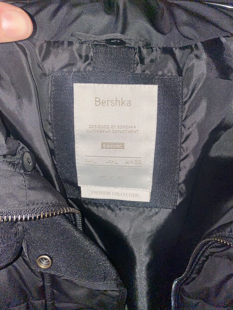 Kispo preto da Bershka L