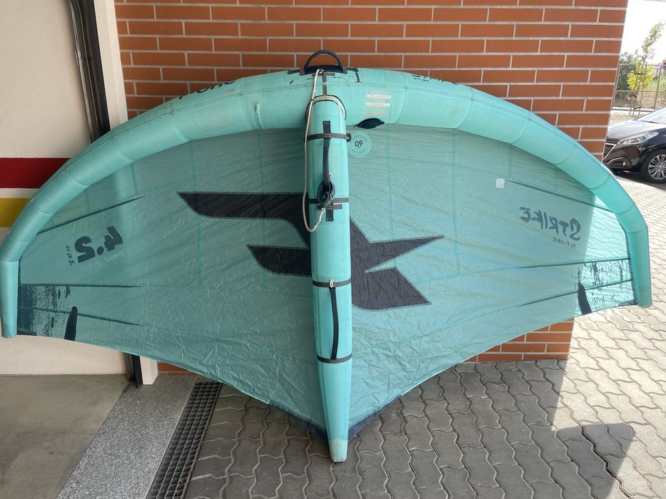 Wing F-One Strike 4,2m (Wing foil)