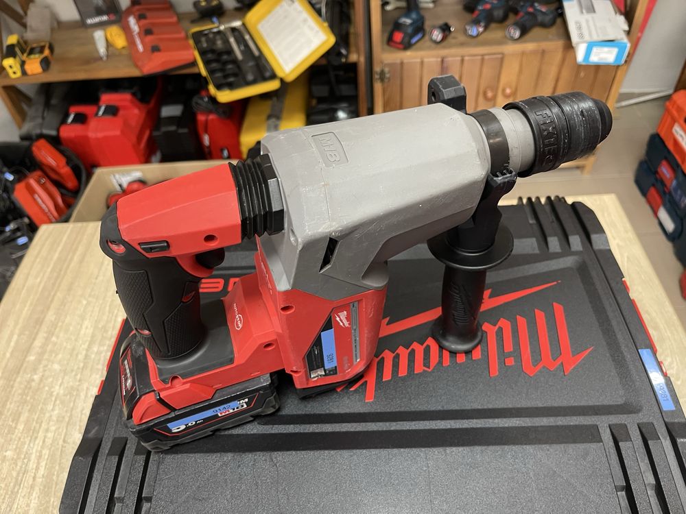 Milwaukee M18 FHX / безщітковий перфоратор Мілвокі