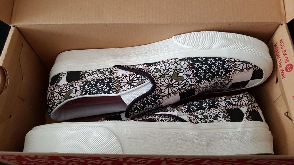 Слипоны фирмы Vans 36р,стелька 23см,оригинал.