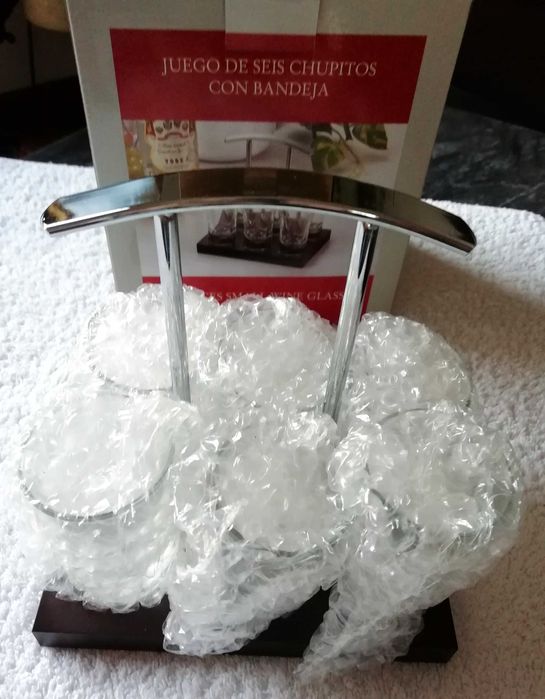 Conjunto de 6 copos de Shot com suporte, Novo da marca Pórtico