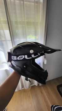 Vendo ou troco capacete de motocross por capacete de mota de rua