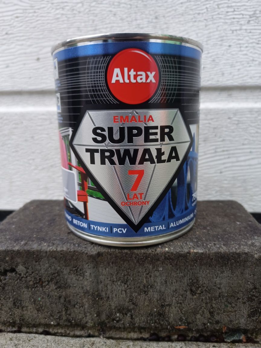 Farba do metalu ALTAX Emalia SUPER TRWAŁA 9 kolorów puszki 0,75L WARTO