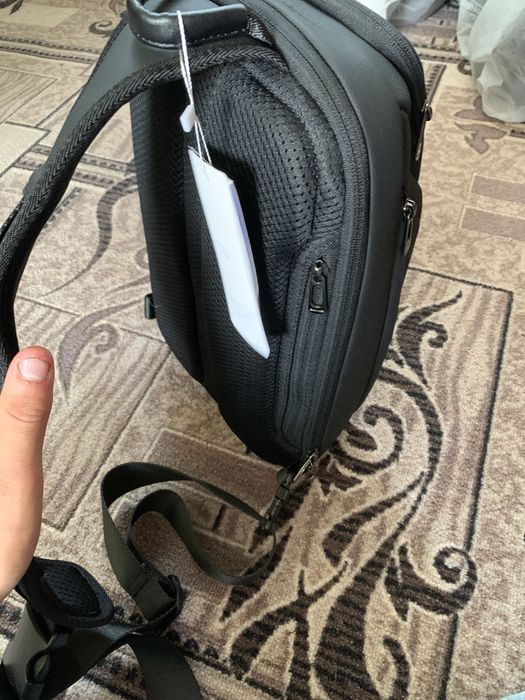 Сумка-бананка через пличе чоловіча чорна і є сіра