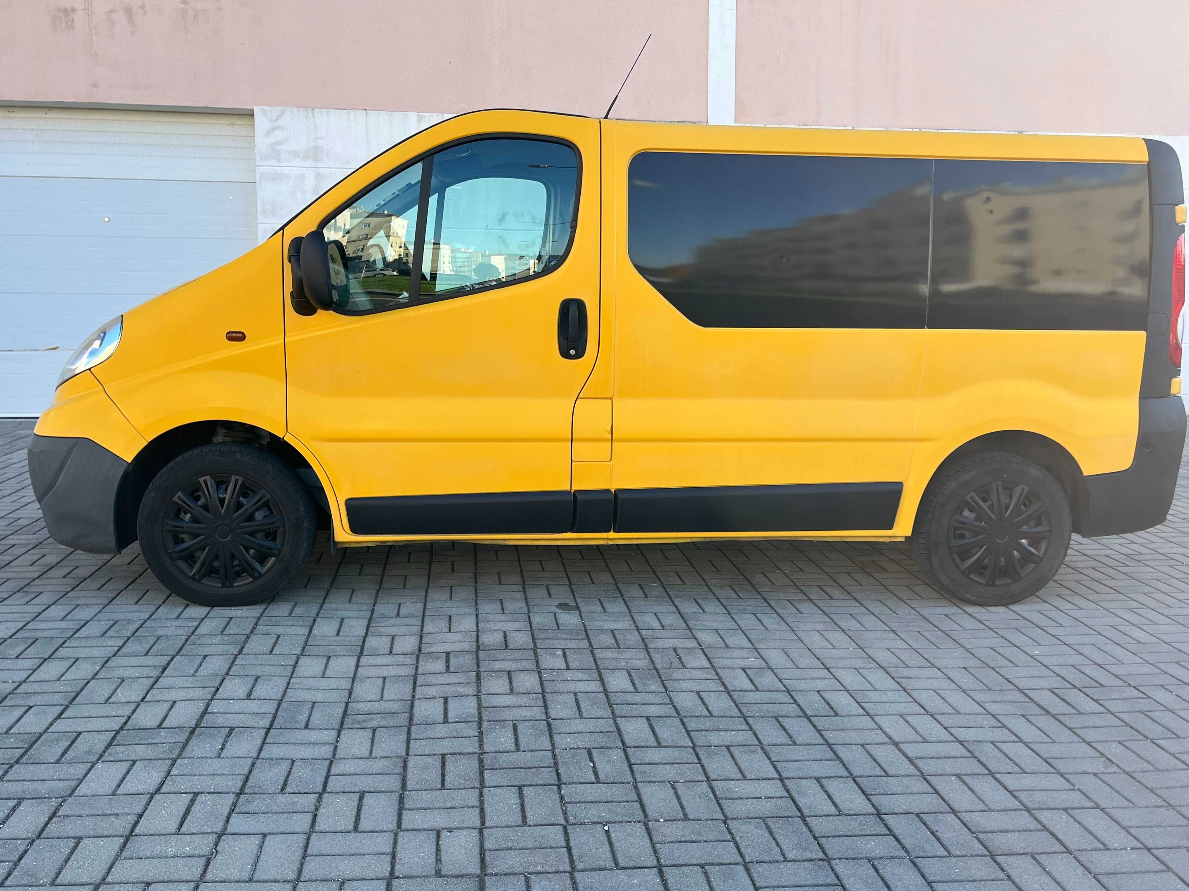 Opel Vívaro 2.0 com 90 cavalos