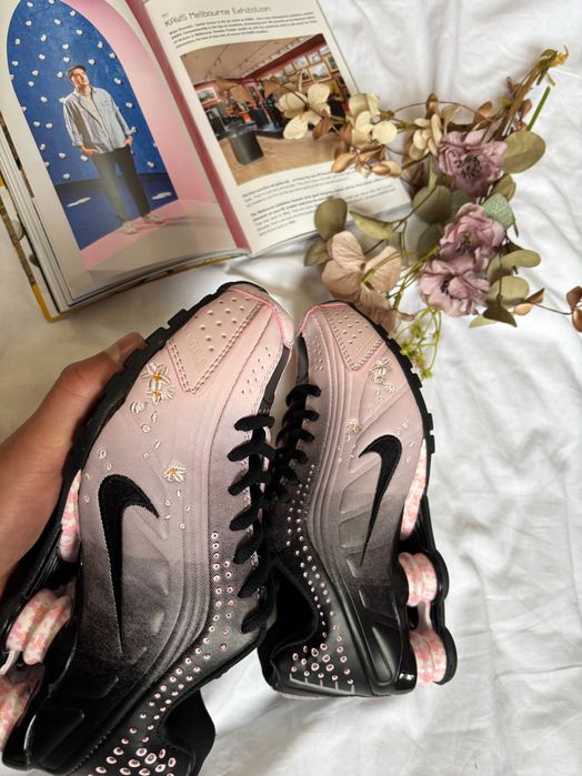 Кросівки Nike Shox R4 Sakura