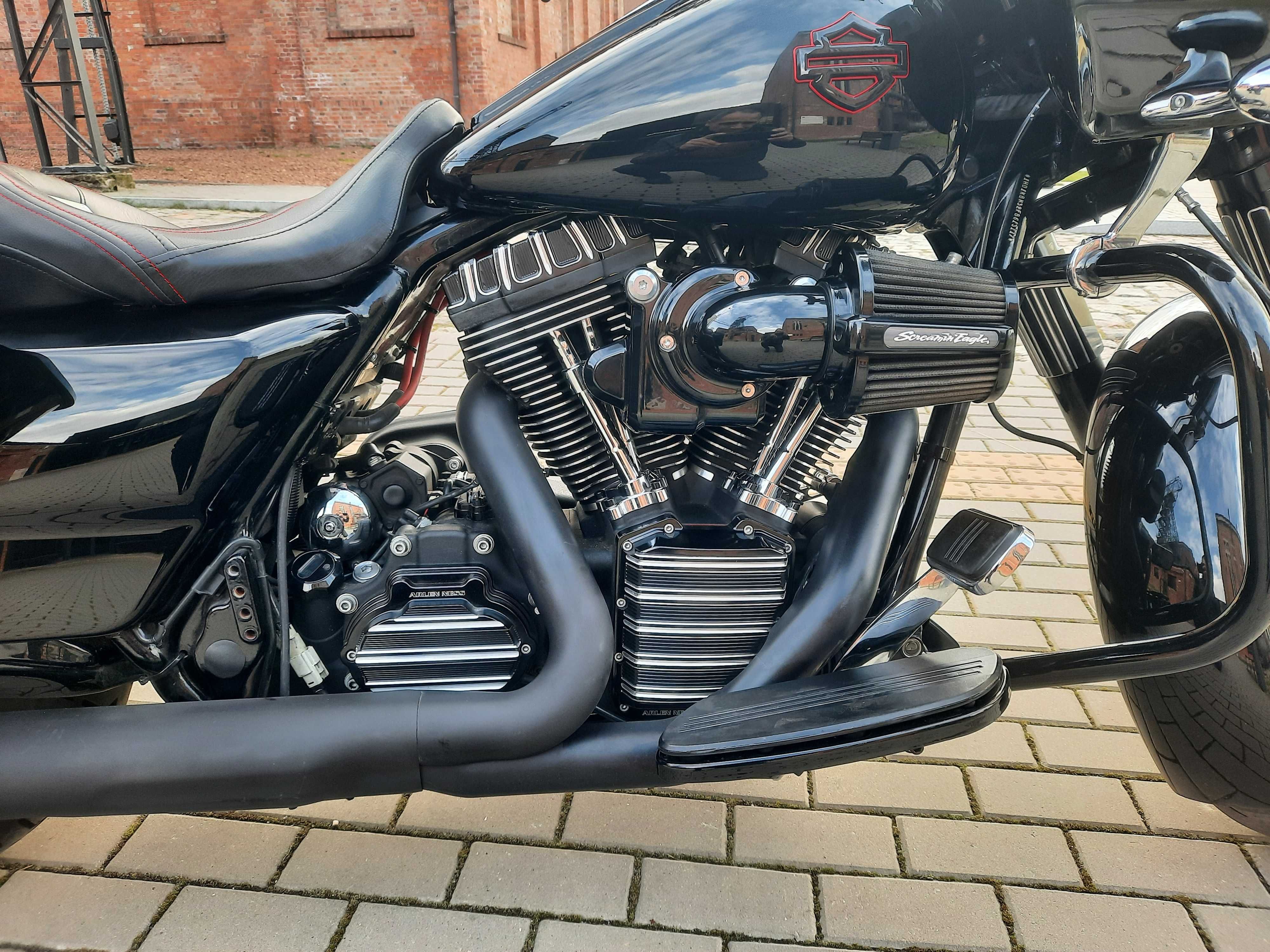 Harley davidson road glide