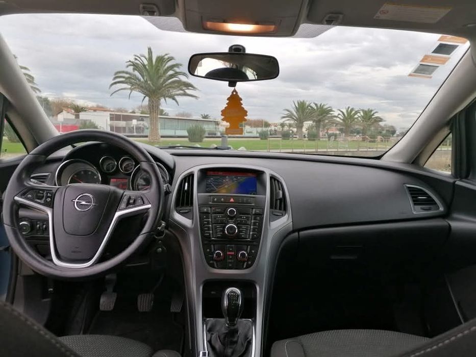 Opel astra sport tourer 1.6cdti