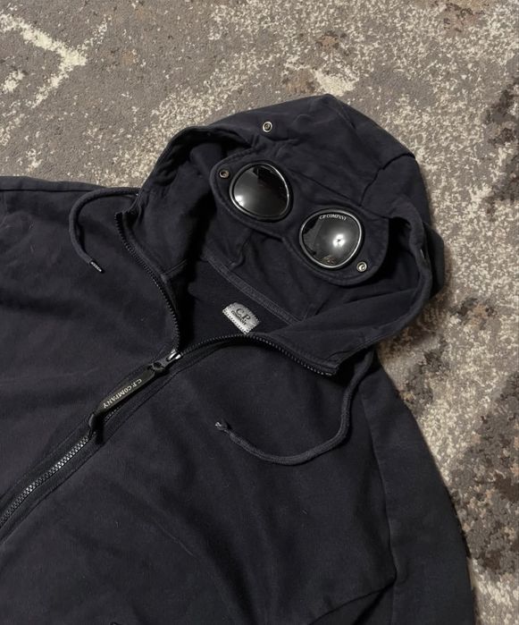 Зип худи оригинал cp company