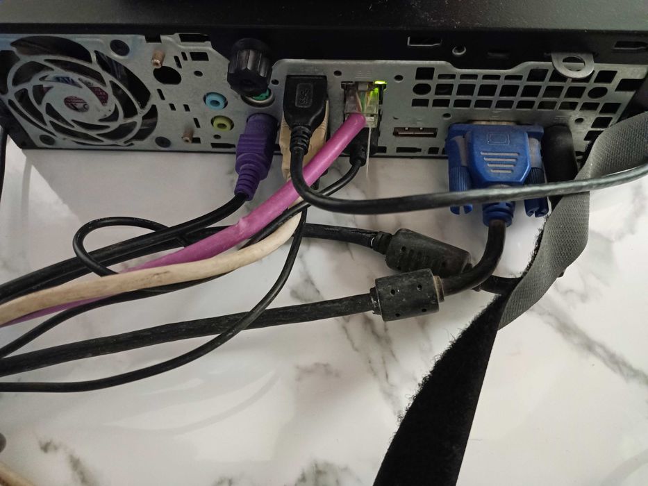 Computador HP Compaq 8200