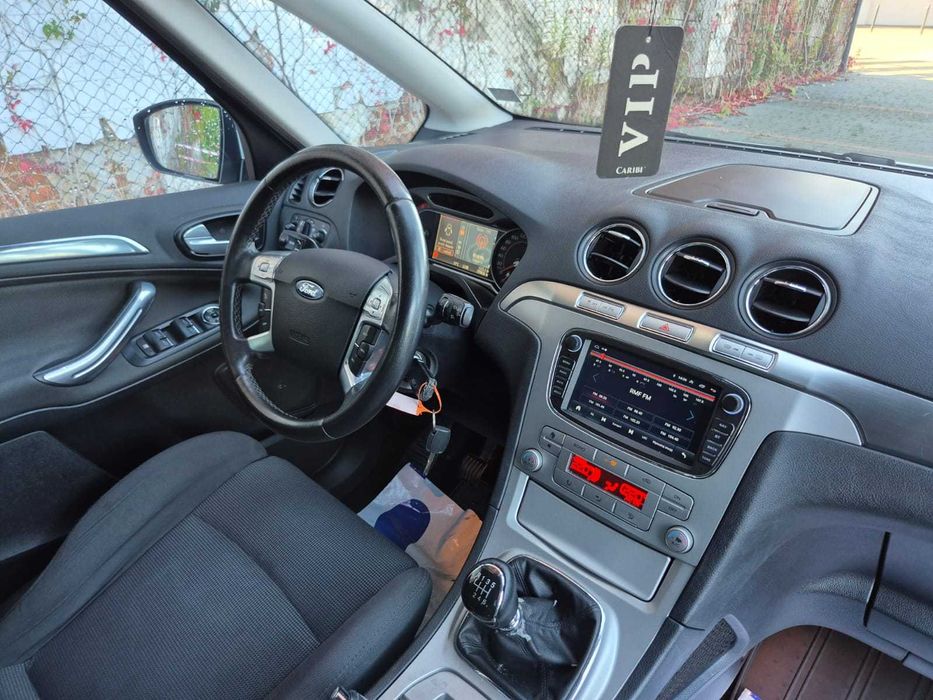 Ford S-MAX 2.0 TDCi // Convers+ /Bezwypadek//140KM/Navi//Doinwestowany