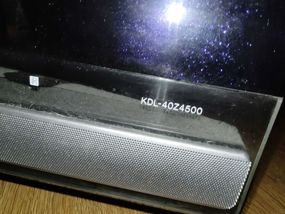 Telewizor SONY KDL-40Z4500 - król salonu, gotowy na comeback!