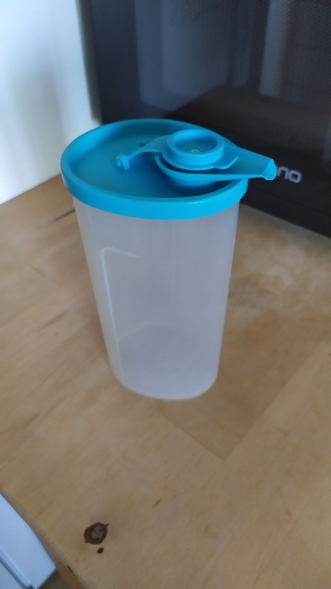 Copo misturador Tupperware