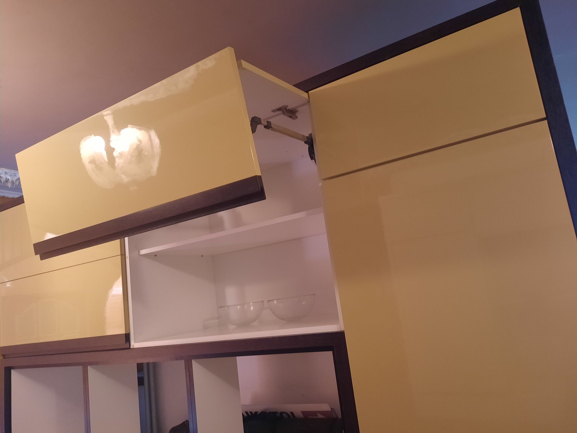 Meble kuchenne 320*230cm + wyspa