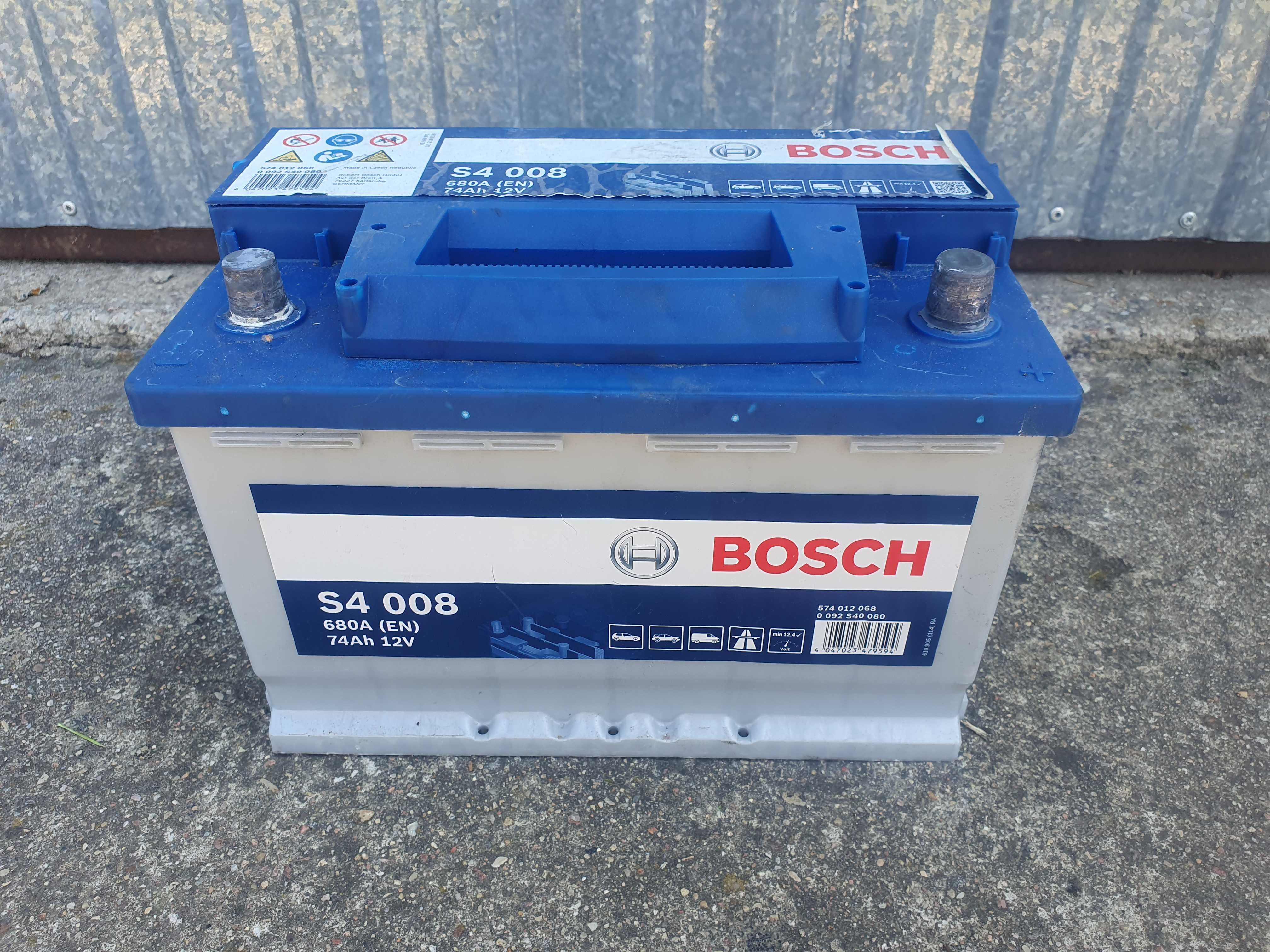 Akumulator Bosch 74 Ah  680A