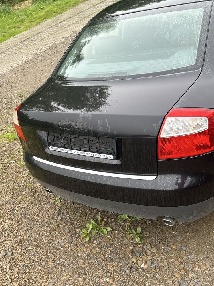 Klapa audi a4 b6 sedan lz9w stan bdb bez rdzy
