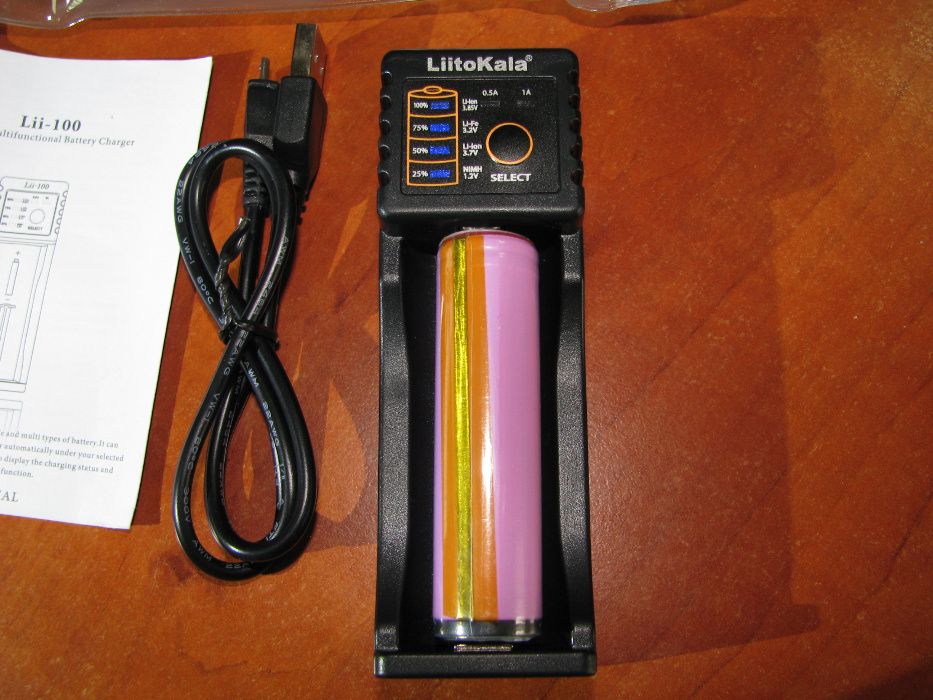 Зарядні пристрої Yonii C1 ( C2, TC1, I2), Litokala Lii-100(202,402)