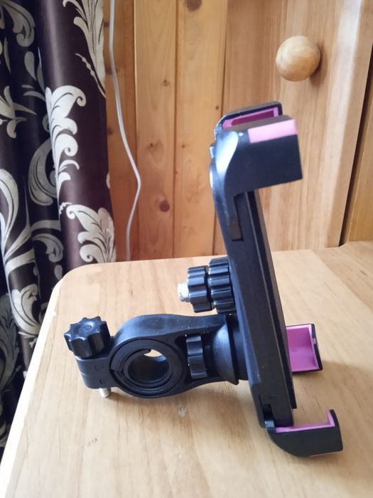 Тримач для телефона на волосипет