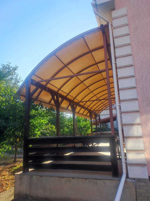 СРОЧНО!Продам капитальный дом в Совиньоне.Двухэтажный на 10сотках.ТОП.