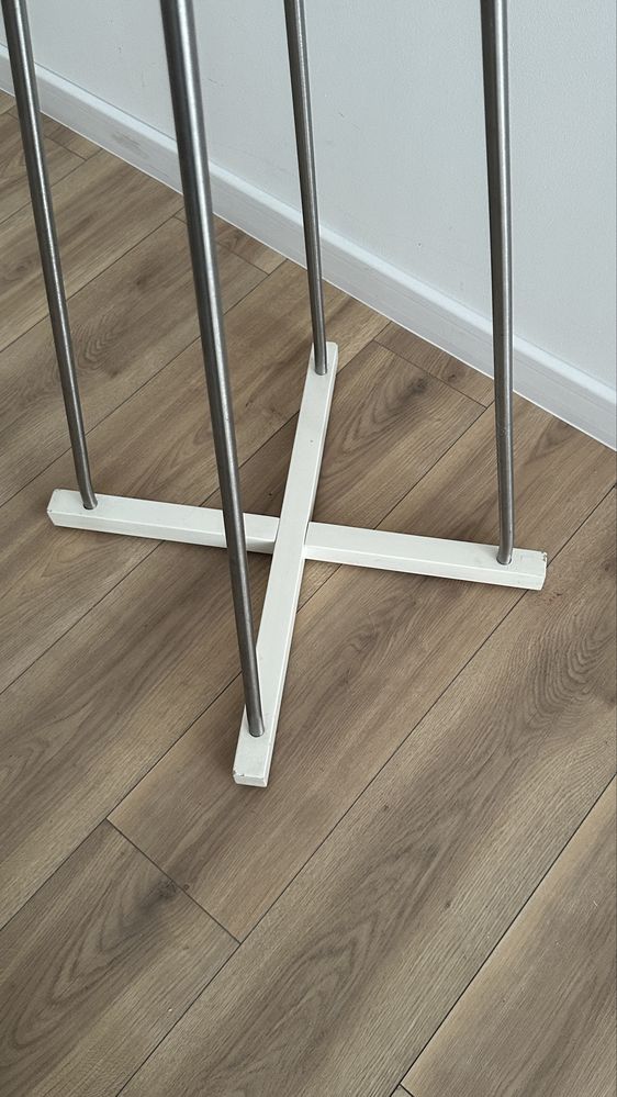 Wieszak stojący Ikea