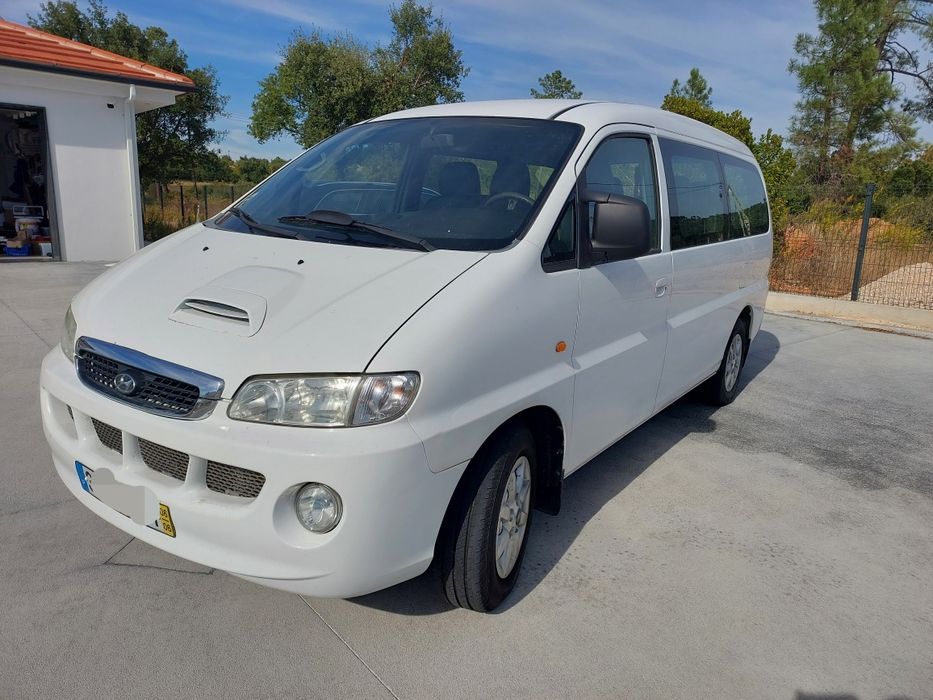 (RESERVADO) HYUNDAI H1 de 9 lugares, 2.5 TD  06/06 140mil km