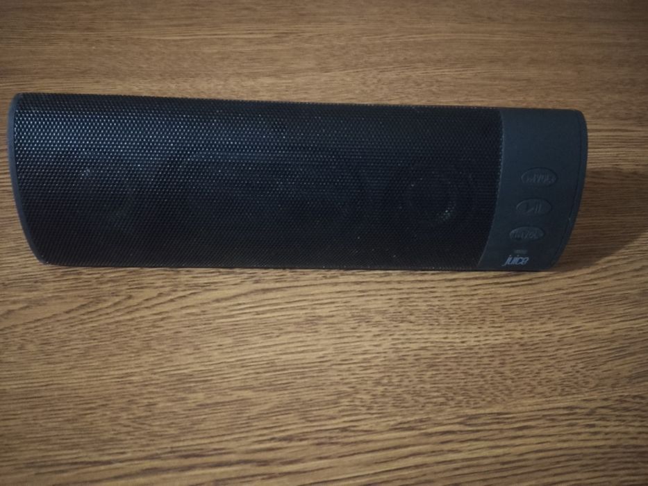 Продам портативную колонку juice