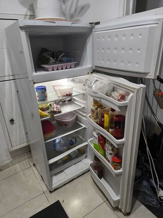 Frigorífico 140x55x53