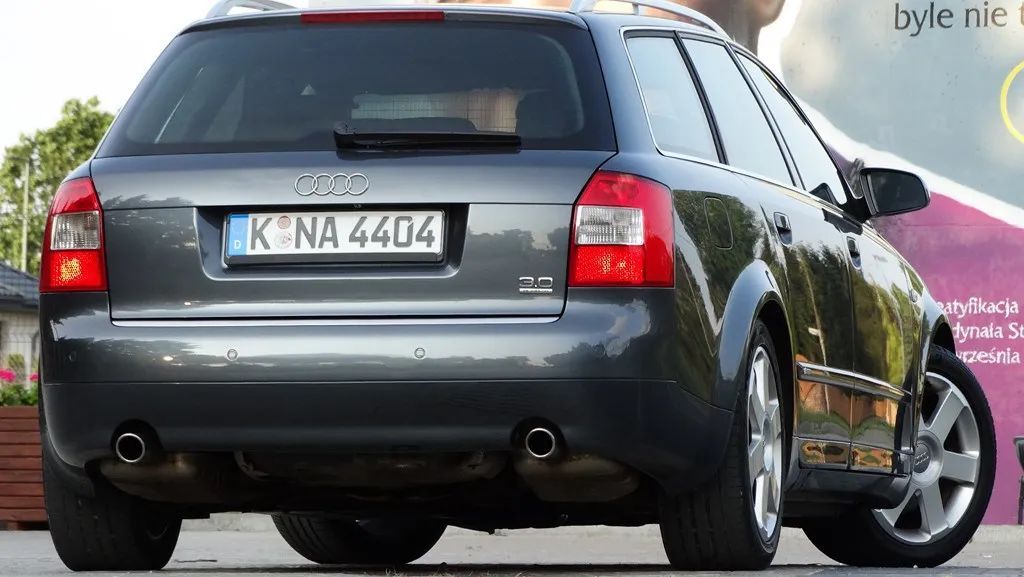 Audi A4 3.0 220KM S-line Quattro Recaro Navi DVD Bose Xenon 8xPDC Rolety -Full