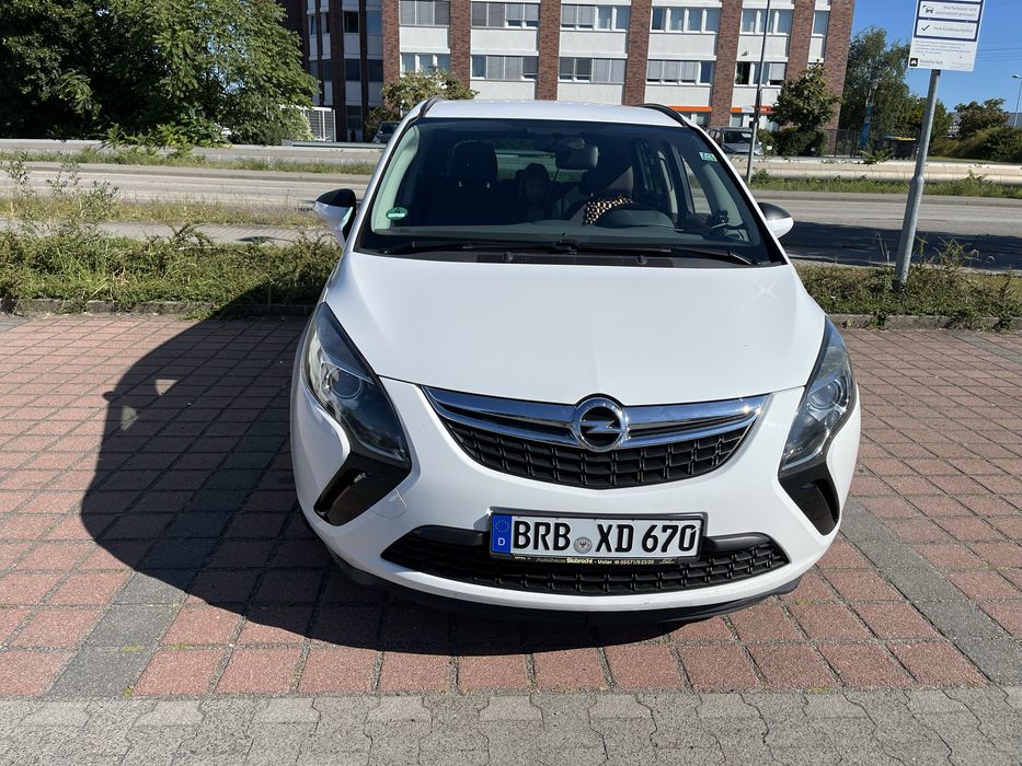 Opel Zafira Tourer
