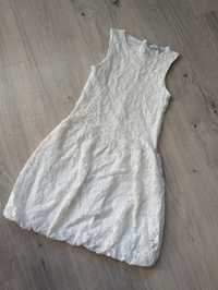 Sukienka bez rękawów rozm.134-140 biała