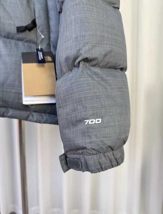 Puchówka The North Face w szaro-czarnej wersj/XL