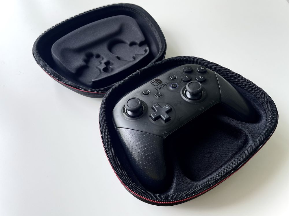 Кейс Sisma жорсткий для Nintendo Switch Pro Controller