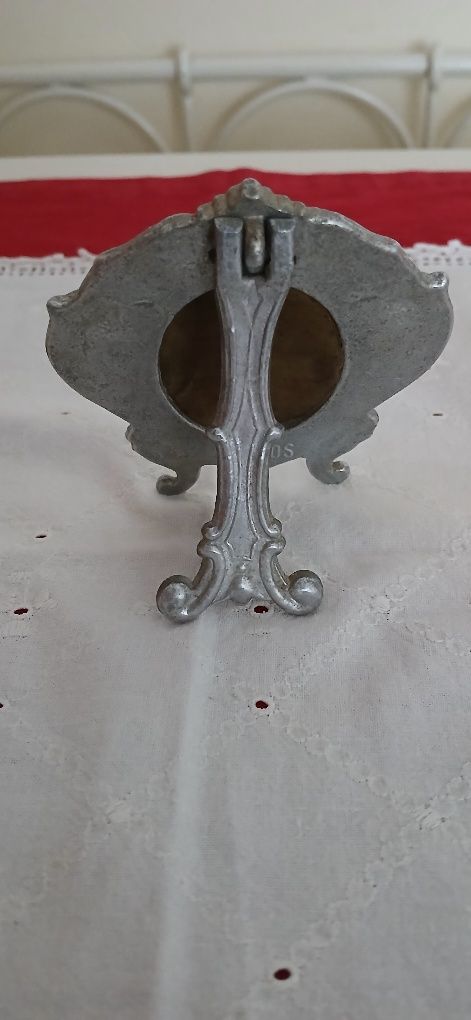 Moldura vintage, usada