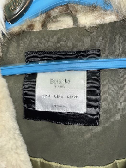 Жіноча парка єврозима демісезонна Bershka хакі